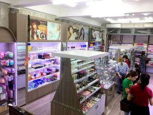 Top những shop bán mỹ phẩm uy tín đáng đặt niềm tin