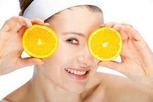 vitamin c có tác dụng gì với da mặt